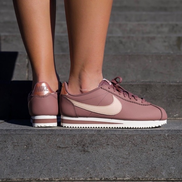 Nike Shoes - New Size 10 Nike Classic Cortez Sneakers